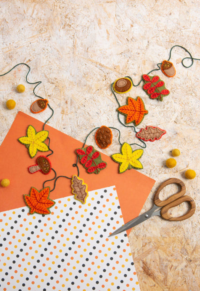 Autumn Garland Felt Craft Kit-Felt Craft-Hawthorn Handmade-Acorns & Twigs