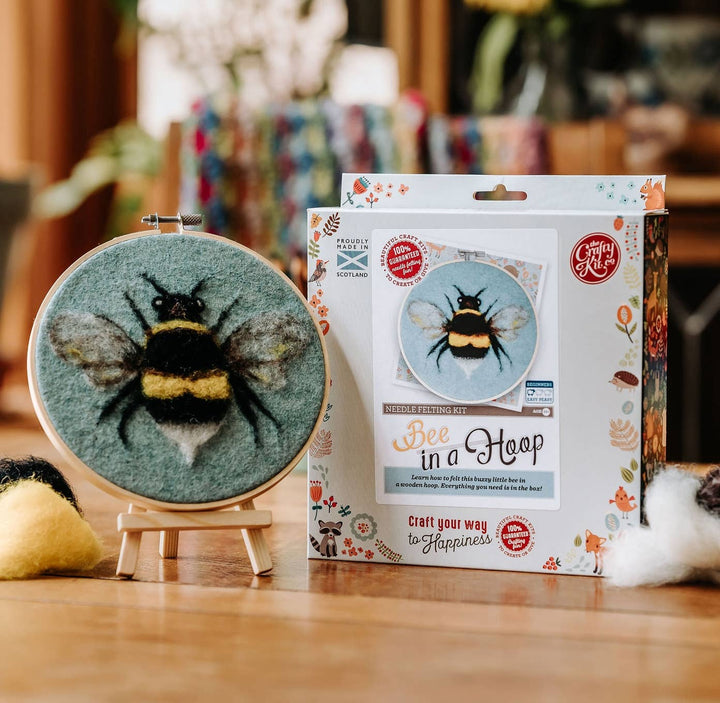 Bee in a Hoop Needle Felting Craft Kit-Needle Felting-The Crafty Kit Company-Acorns &amp; Twigs