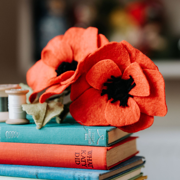 Felt Poppy Flower Craft Kit-Felt Craft-The Crafty Kit Company-Acorns &amp; Twigs