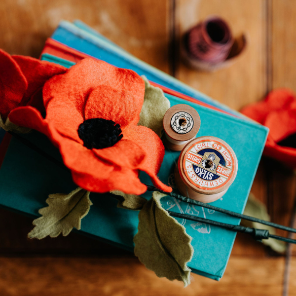 Felt Poppy Flower Craft Kit-Felt Craft-The Crafty Kit Company-Acorns &amp; Twigs