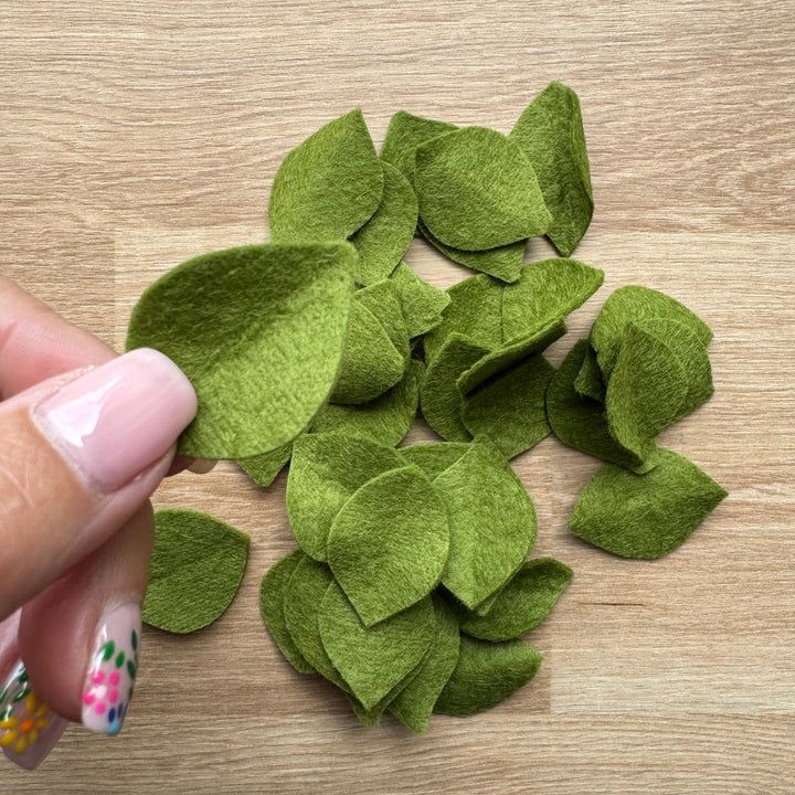 Felt Wisteria Flower Craft Kit-Felt Craft-The Crafty Kit Company-Acorns &amp; Twigs