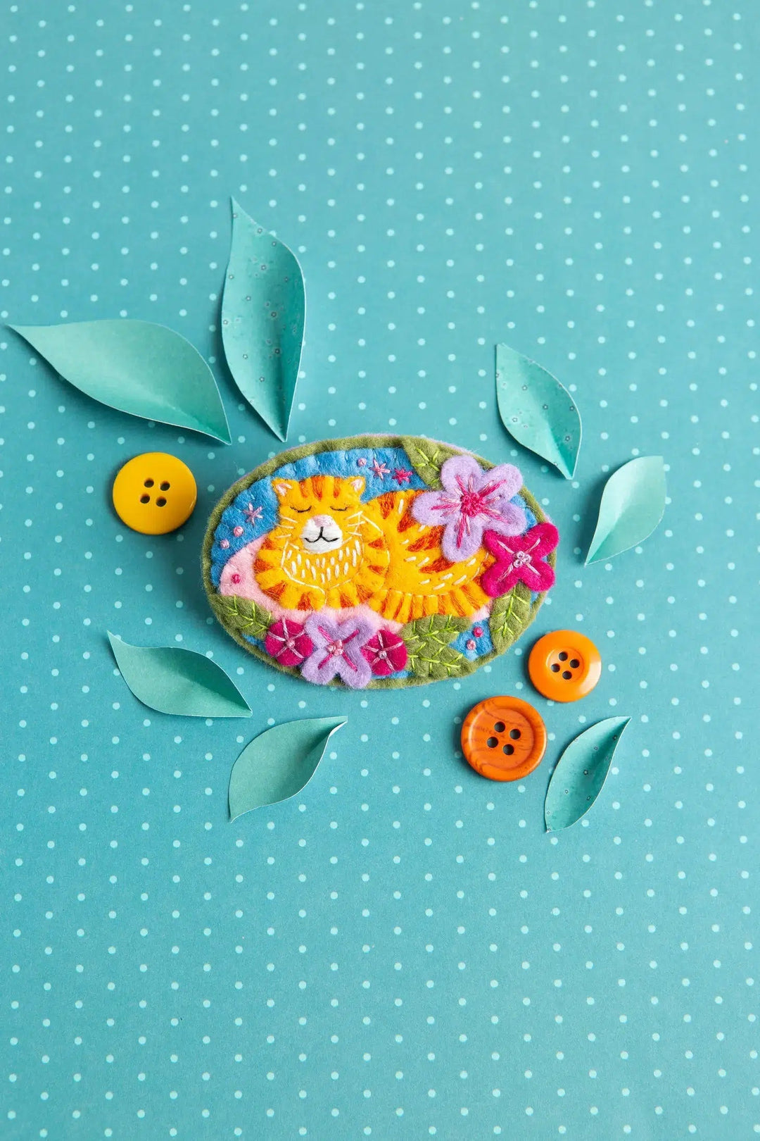 Ginger Cat Brooch Felt Craft Kit-Felt Craft-Hawthorn Handmade-Acorns &amp; Twigs