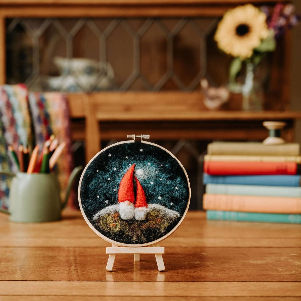 Gnomes in a Hoop Needle Felting Craft Kit-Needle Felting-The Crafty Kit Company-Acorns & Twigs
