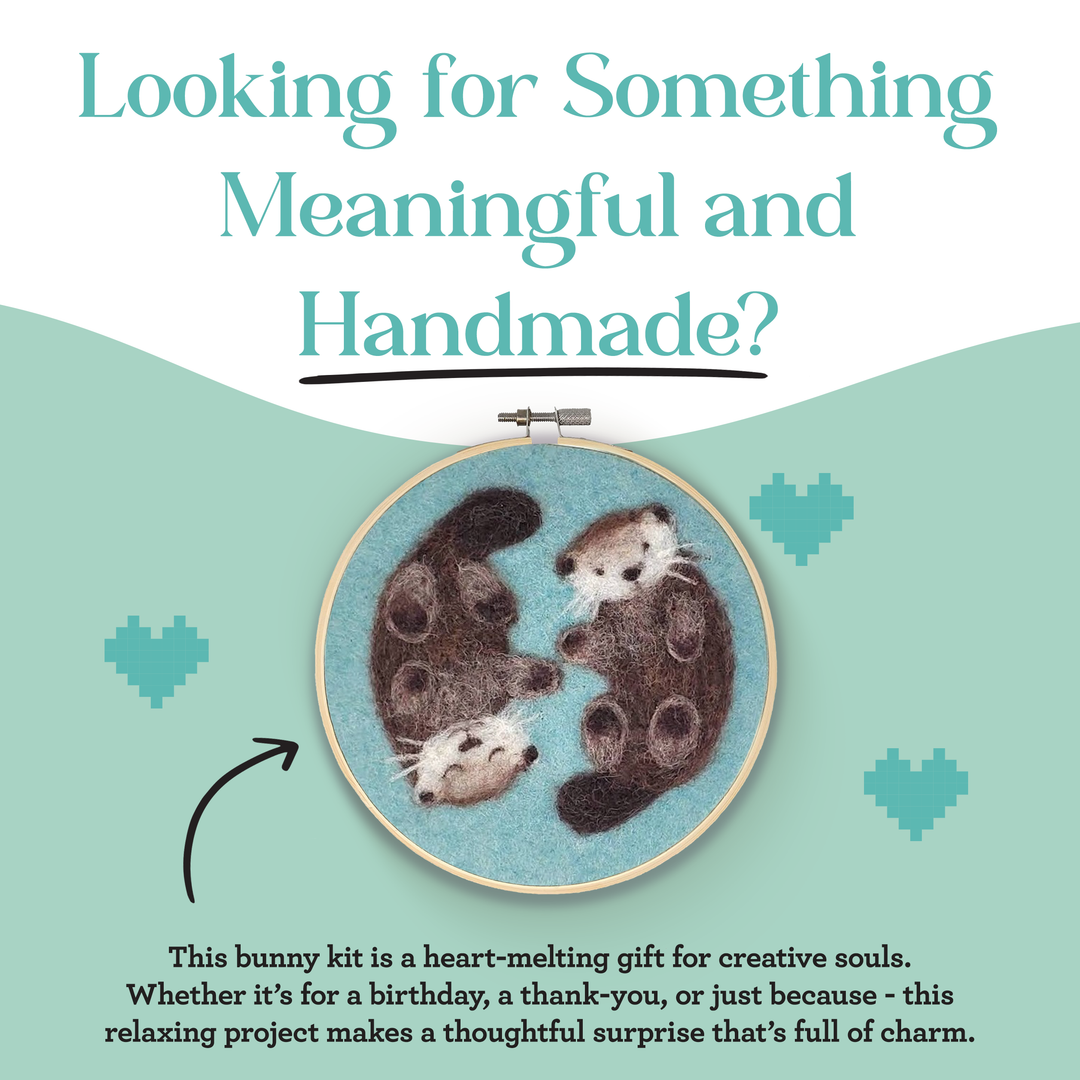 Otters in a Hoop Needle Felting Craft Kit-Needle Felting-The Crafty Kit Company-Acorns &amp; Twigs