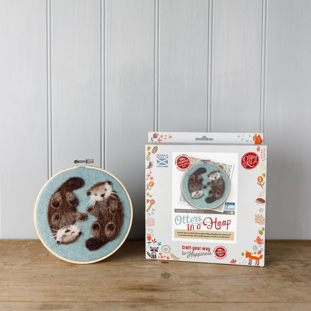 Otters in a Hoop Needle Felting Craft Kit-Needle Felting-The Crafty Kit Company-Acorns &amp; Twigs