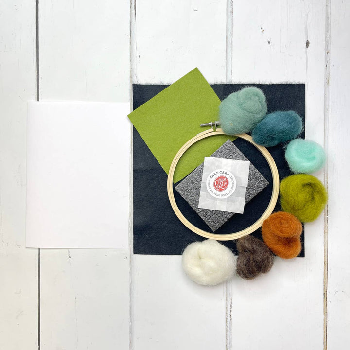 Paint with Wool: Sleepy Fox in a Hoop Needle Felt Craft Kit-Needle Felting-The Crafty Kit Company-Acorns &amp; Twigs