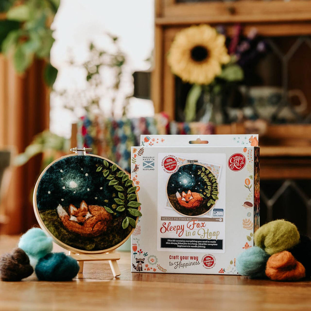 Paint with Wool: Sleepy Fox in a Hoop Needle Felt Craft Kit-Needle Felting-The Crafty Kit Company-Acorns &amp; Twigs