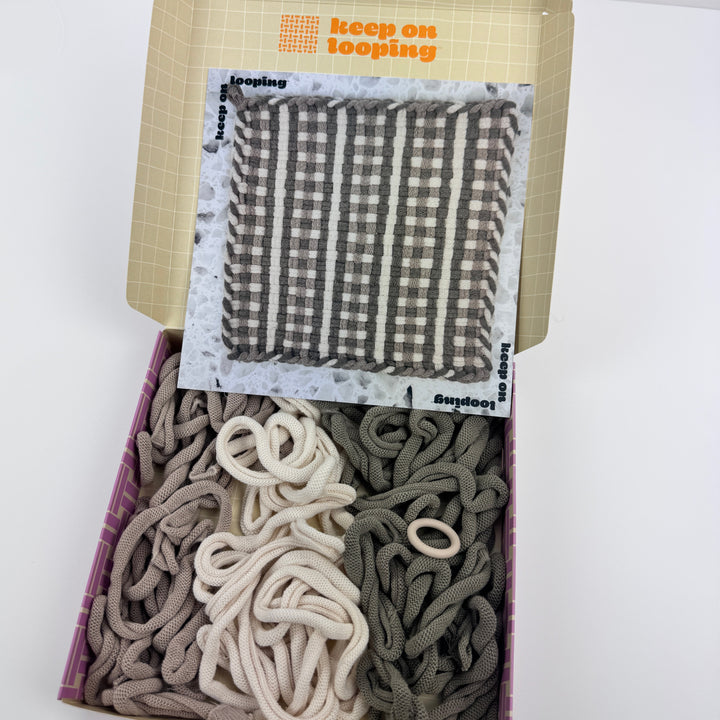 Sculpture Potholder Kit (10")