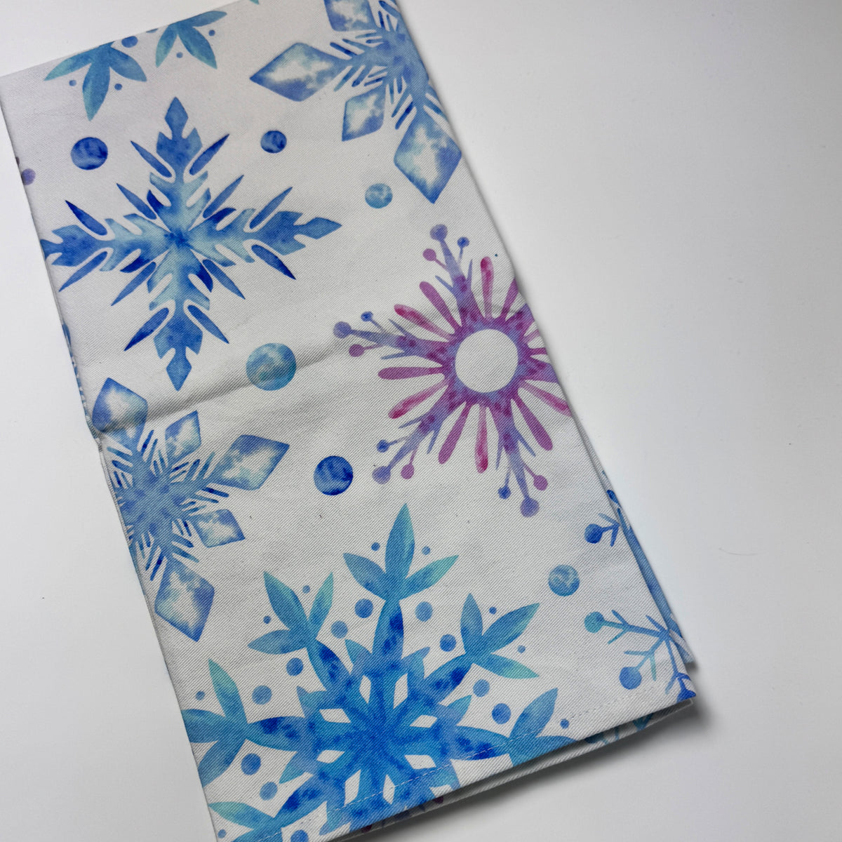 Snowflakes Tea Towel-Potholder weaving-Keep On Looping-Acorns & Twigs