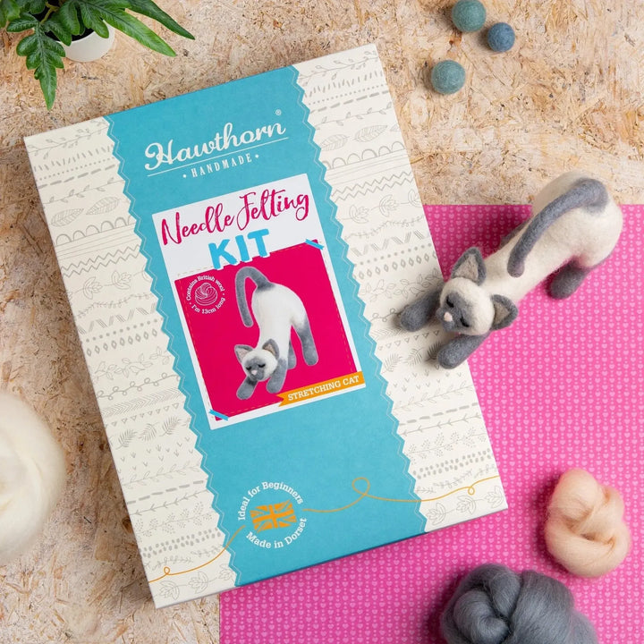Stretching Cat Needle Felting Kit-Needle Felting-Hawthorn Handmade-Acorns &amp; Twigs