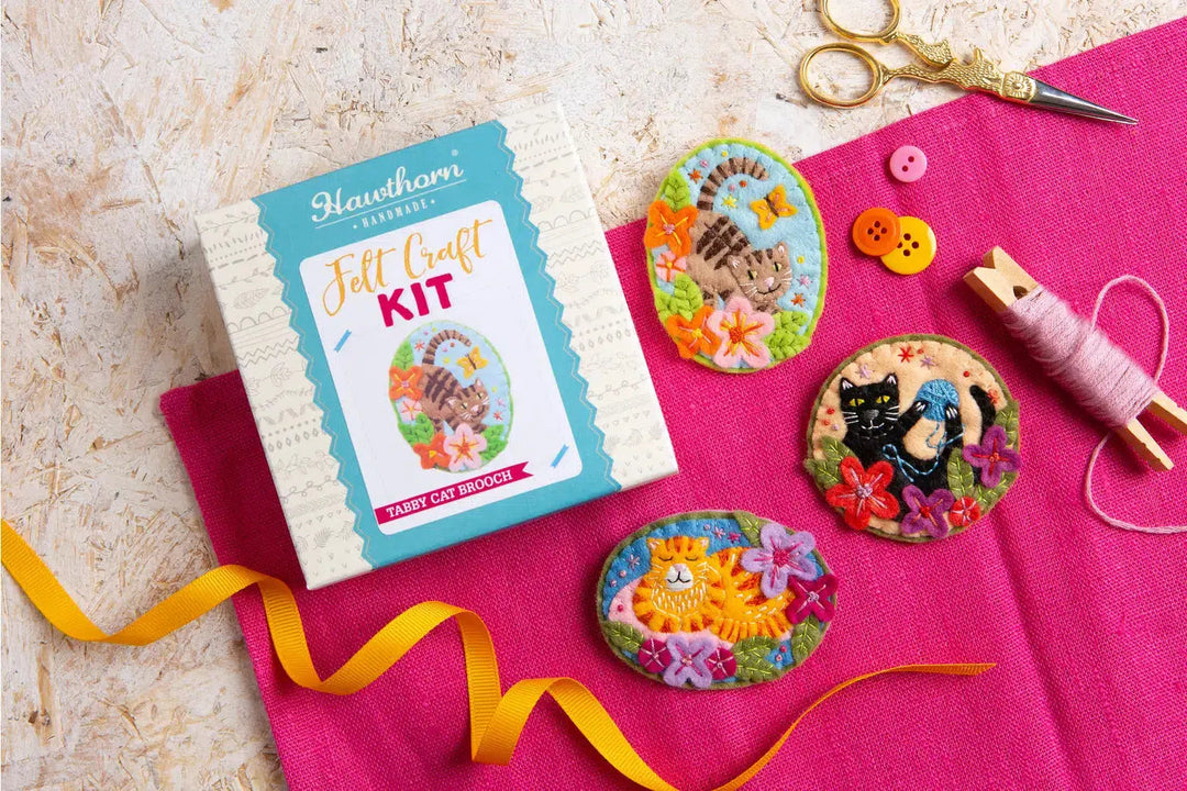Tabby Cat Brooch Felt Craft Kit-Felt Craft-Hawthorn Handmade-Acorns &amp; Twigs