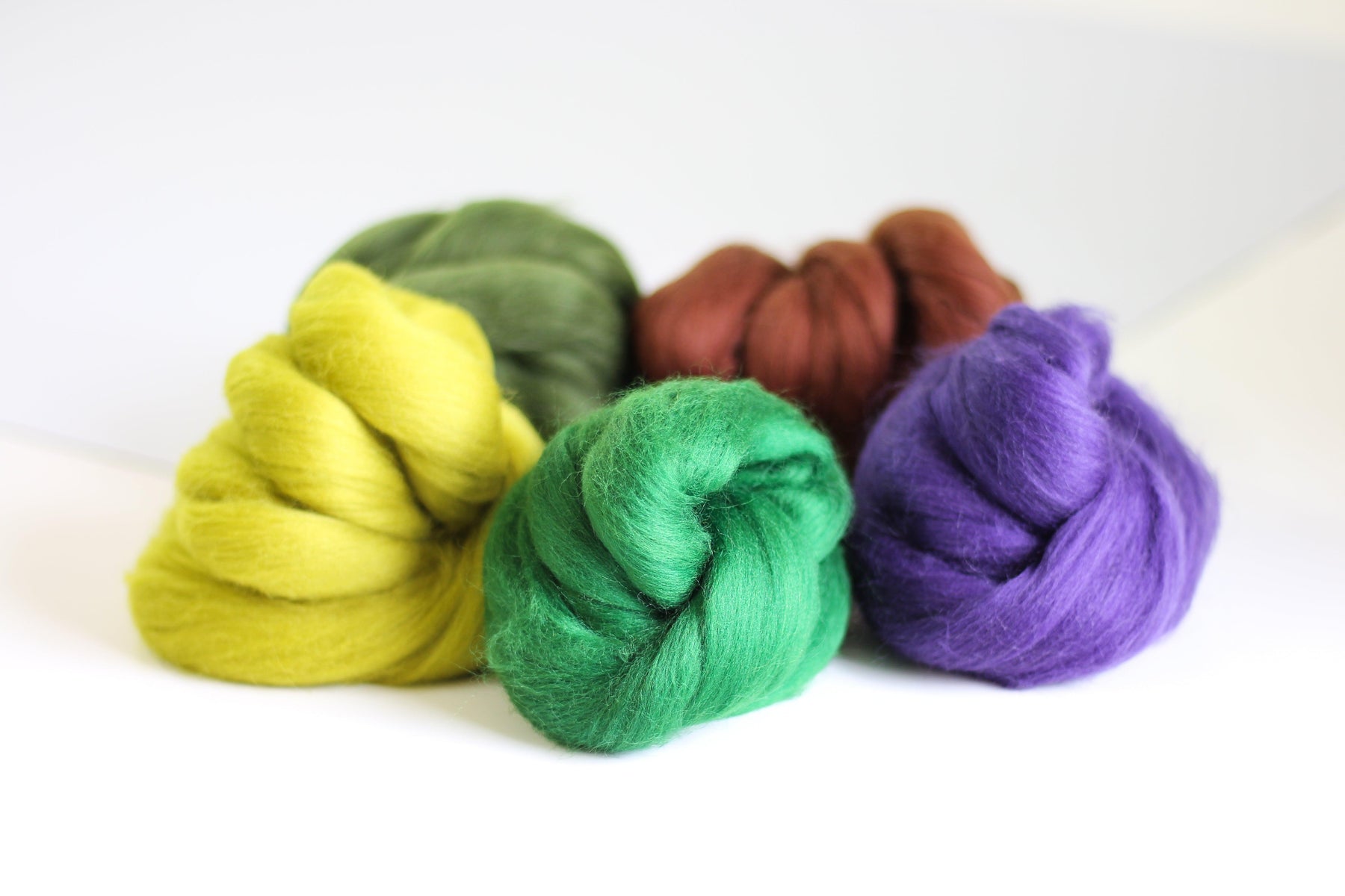 Woodland Wool Bundles – Acorns & Twigs