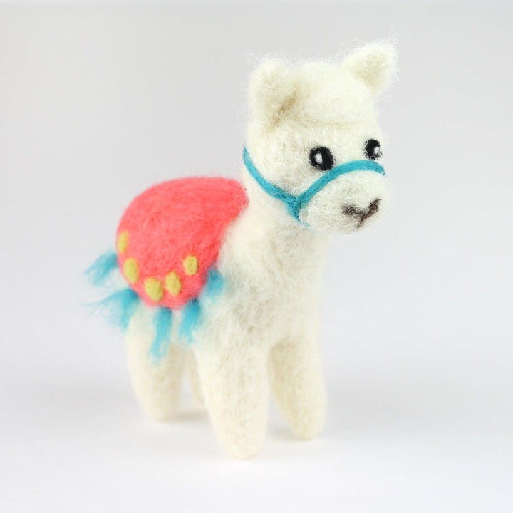Alpaca Mini Needle Felting Kit-Needle Felting-Hawthorn Handmade-Acorns &amp; Twigs