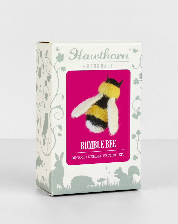 Bee Brooch Needle Felting Kit-Needle Felting-Hawthorn Handmade-Acorns &amp; Twigs