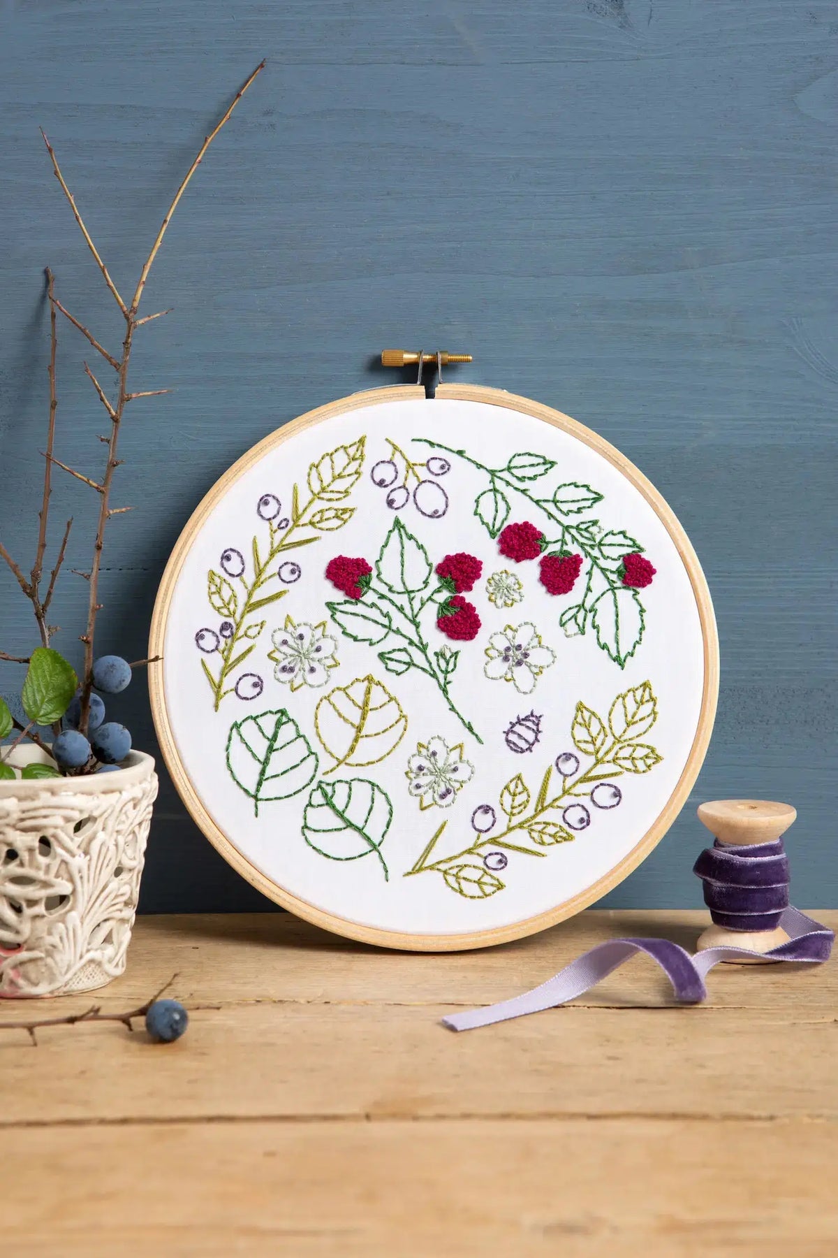 Blackthorn Bramble Embroidery Kit-Embroidery-Hawthorn Handmade-Acorns & Twigs