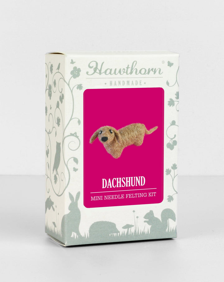 Dachshund Felting Kit-Needle Felting-Hawthorn Handmade-Acorns &amp; Twigs