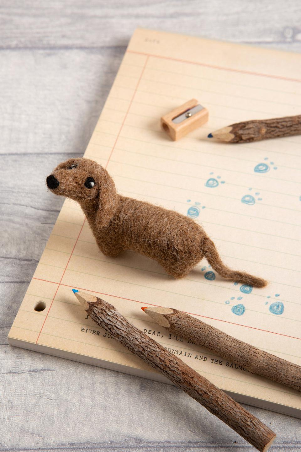Dachshund Felting Kit-Needle Felting-Hawthorn Handmade-Acorns &amp; Twigs