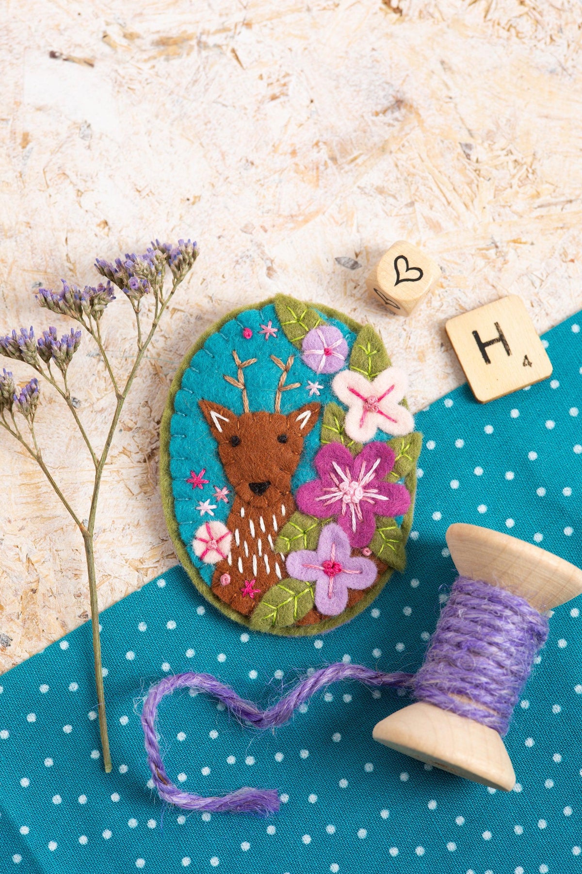 Deer Felt Craft Kit (Brooch)-Felt Craft-Hawthorn Handmade-Acorns & Twigs