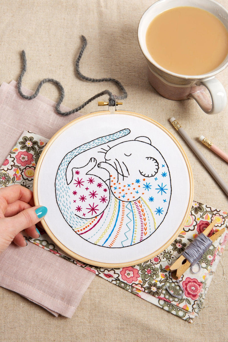 Dormouse Embroidery Kit-Embroidery-Hawthorn Handmade-Acorns & Twigs