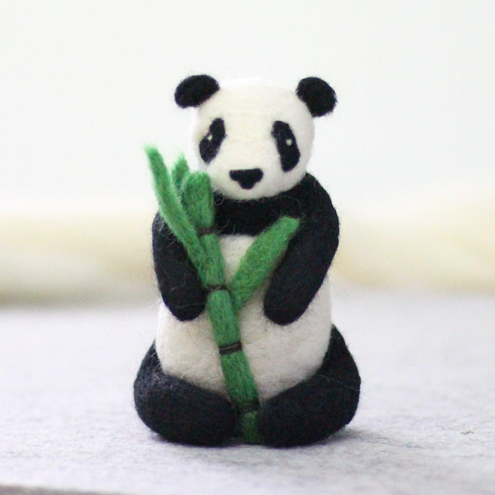 Giant Panda Needle Felting Kit-Needle Felting-Hawthorn Handmade-Acorns &amp; Twigs