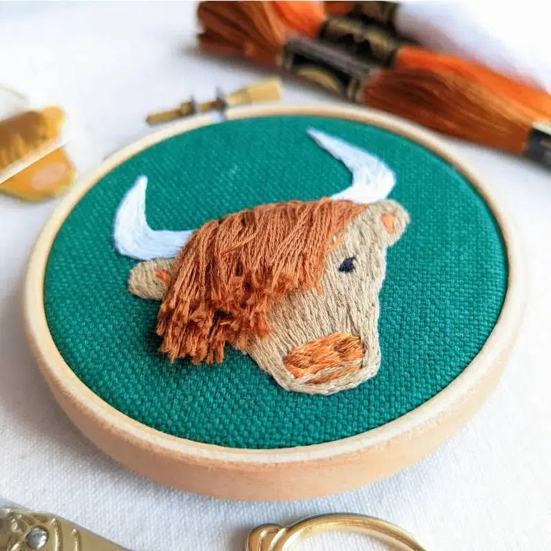 Highland Coo Embroidery Kit-Embroidery-Paraffle-Acorns & Twigs