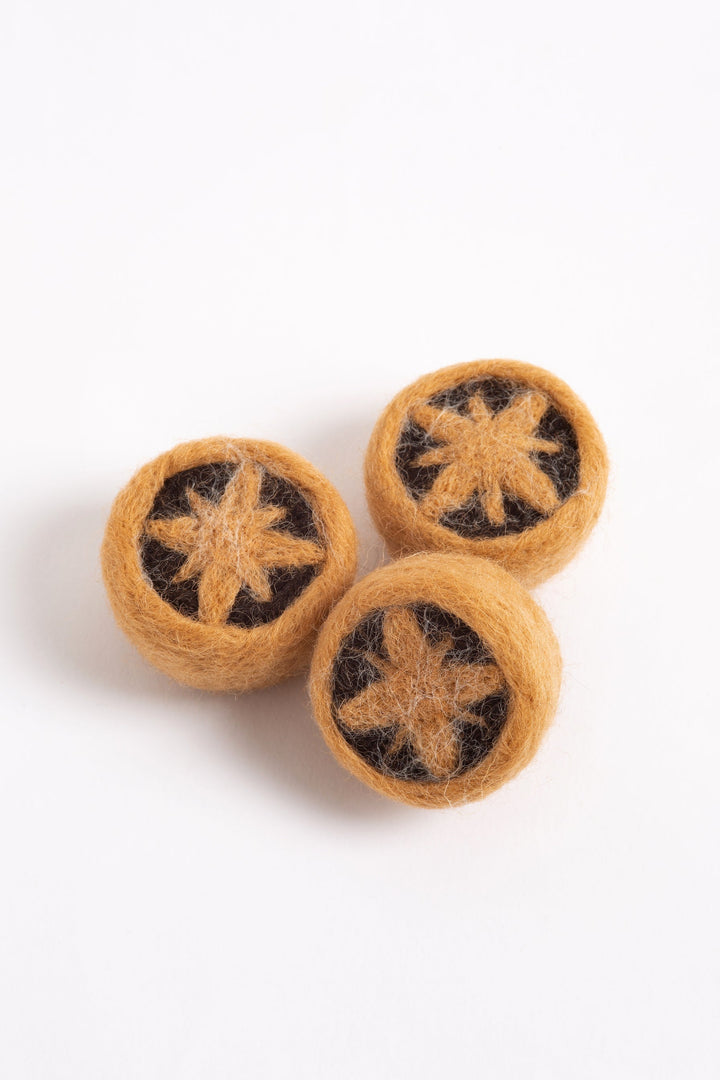 Mince Pies Mini Needle Felting Kit-Needle Felting-Hawthorn Handmade-Acorns &amp; Twigs