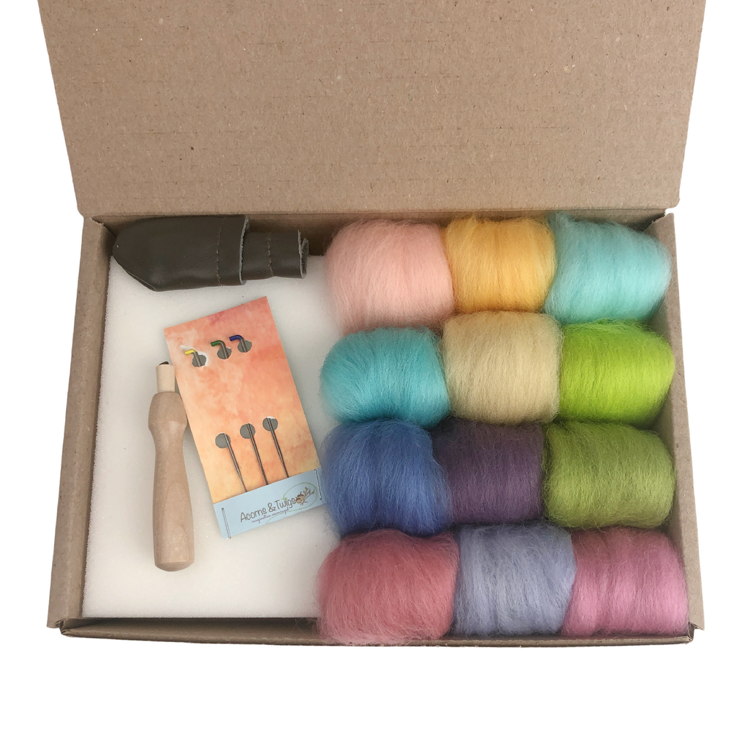 Needle Felting Beginner Kit - Small-Needle Felting-Acorns &amp; Twigs-Acorns &amp; Twigs