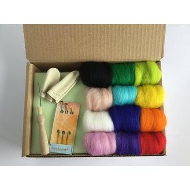 Needle Felting Beginner Kit - Small-Needle Felting-Acorns &amp; Twigs-Acorns &amp; Twigs