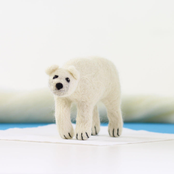 Polar Bear Needle Felting Kit-Needle Felting-Hawthorn Handmade-Acorns &amp; Twigs
