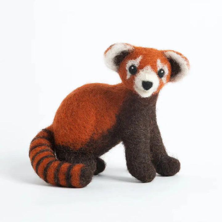 Red Panda Needle Felting Kit-Needle Felting-Hawthorn Handmade-Acorns &amp; Twigs