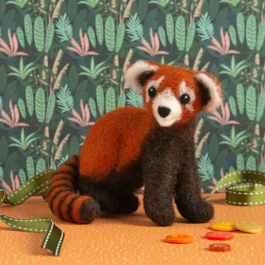 Red Panda Needle Felting Kit-Needle Felting-Hawthorn Handmade-Acorns &amp; Twigs