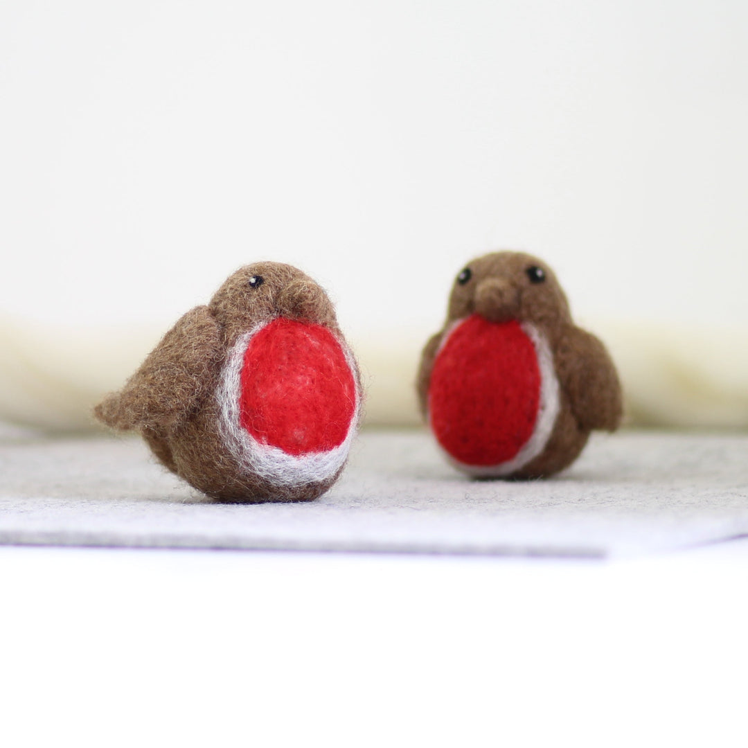 Robins Needle Felting Kit-Needle Felting-Hawthorn Handmade-Acorns &amp; Twigs