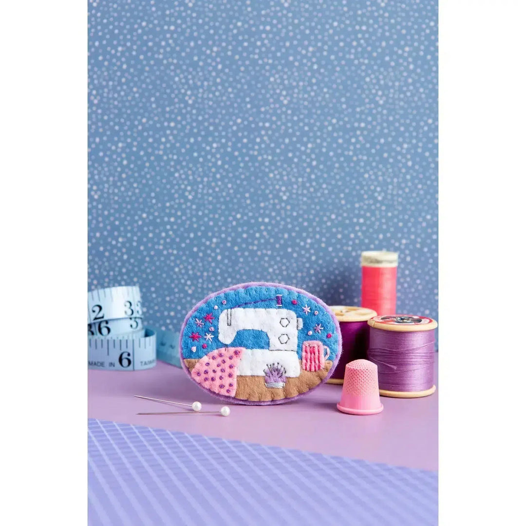 Sewing Machine - Felt Craft Brooch Kit-Felt Craft-Hawthorn Handmade-Acorns &amp; Twigs
