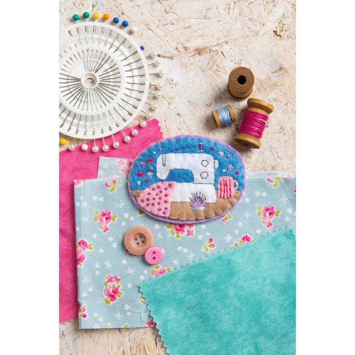 Sewing Machine - Felt Craft Brooch Kit-Felt Craft-Hawthorn Handmade-Acorns &amp; Twigs