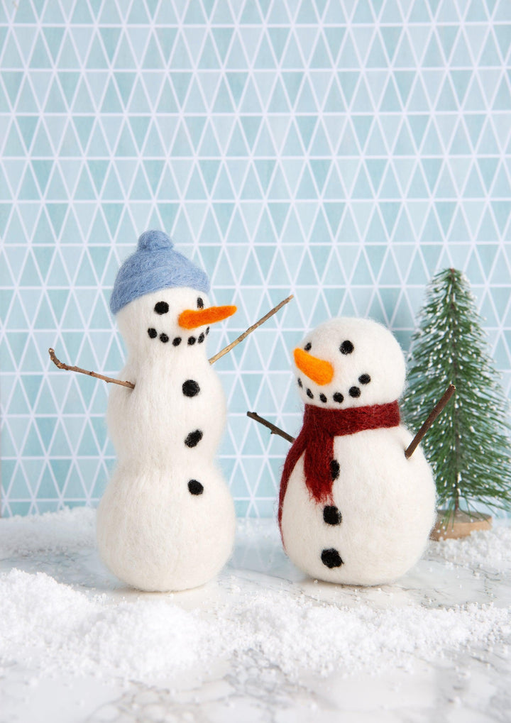 Snowmen Needle Felting Kit-Needle Felting-Hawthorn Handmade-Acorns &amp; Twigs