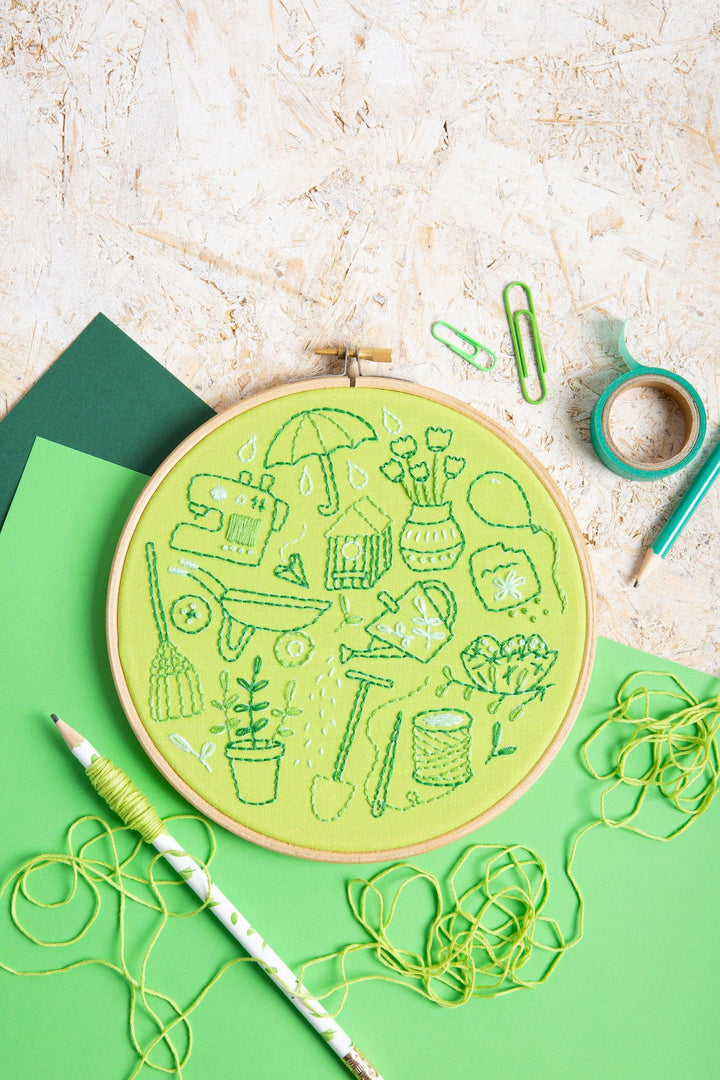 Spring Doodles Embroidery Kit-Embroidery-Hawthorn Handmade-Acorns &amp; Twigs