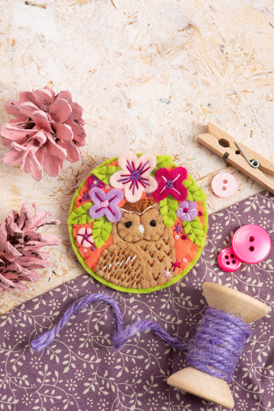 Twany Owl Felt Craft Kit (Brooch)-Felt Craft-Hawthorn Handmade-Acorns & Twigs