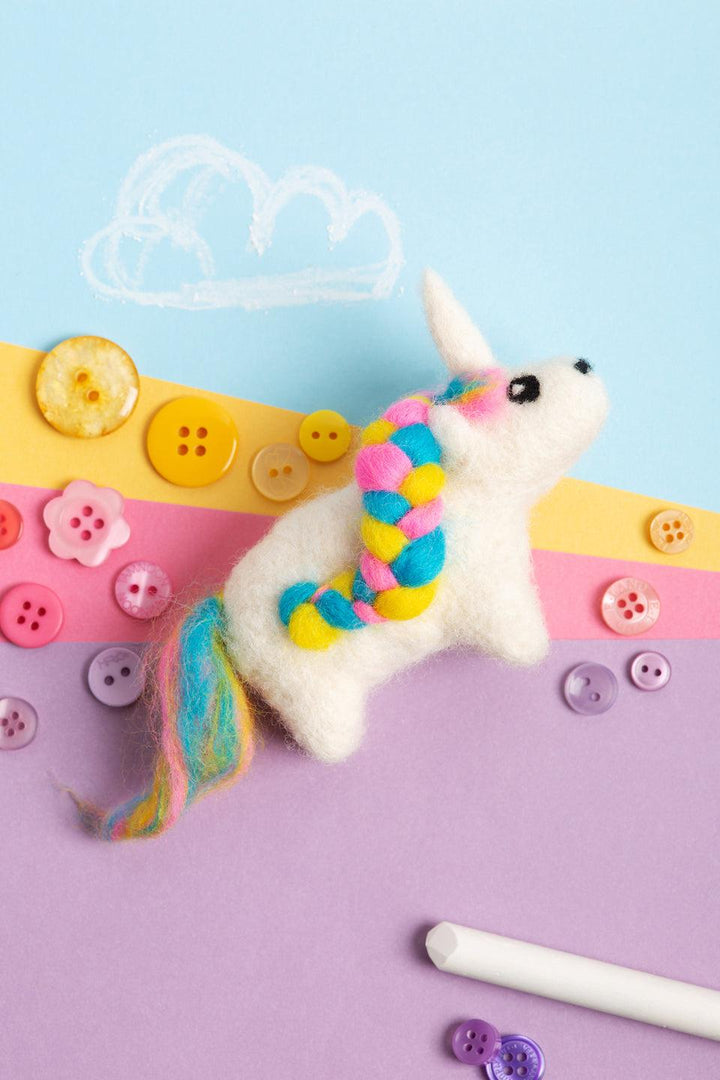 Unicorn Mini Felting Kit-Needle Felting-Hawthorn Handmade-Acorns &amp; Twigs